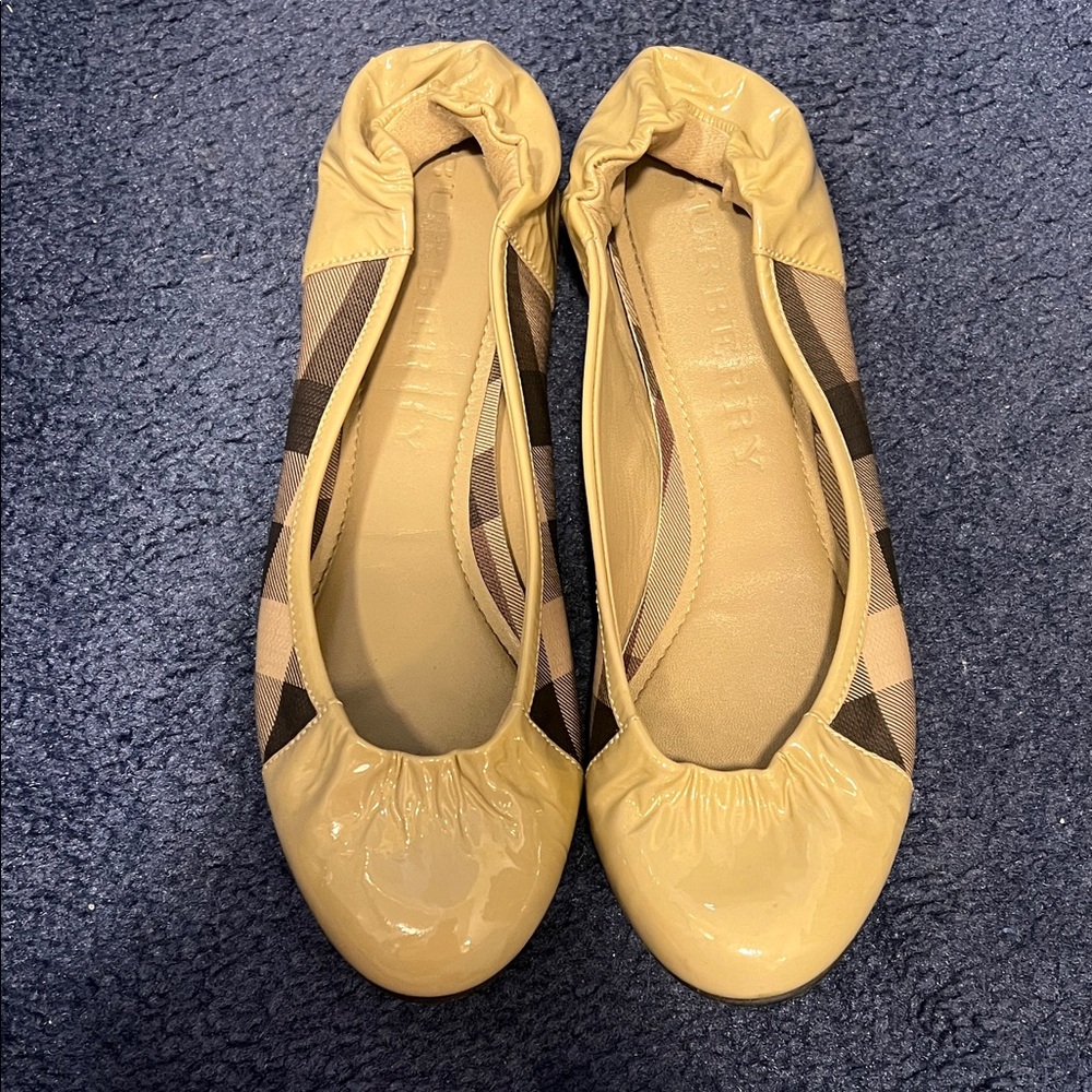 Burberry Beige and Brown Flats